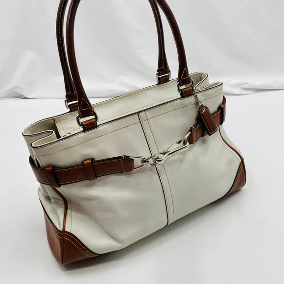 Coach Handbags - Coach white & brown leather hampton shoulder bag